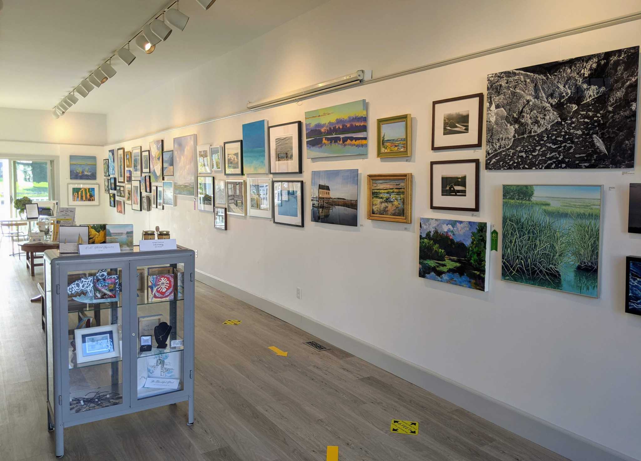 Rowayton Arts Center honors local artists in 'Marine