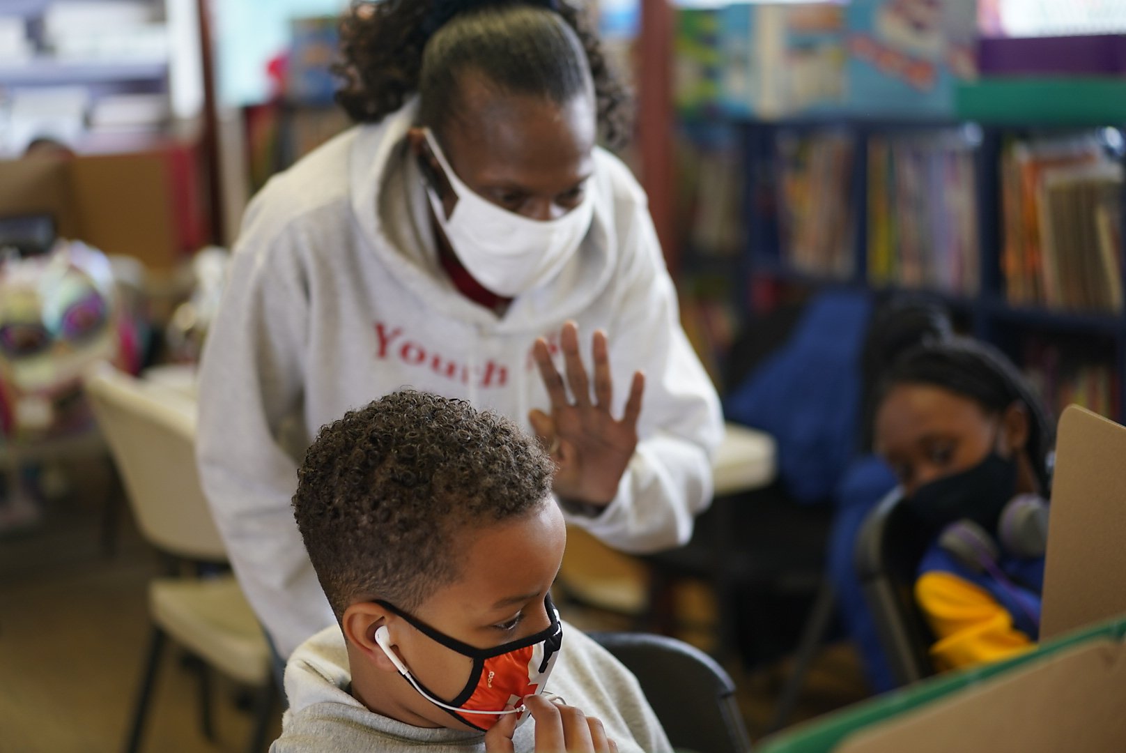 SF Schools Still Closed, But City Gives 800 Kids A Place To Learn As ...