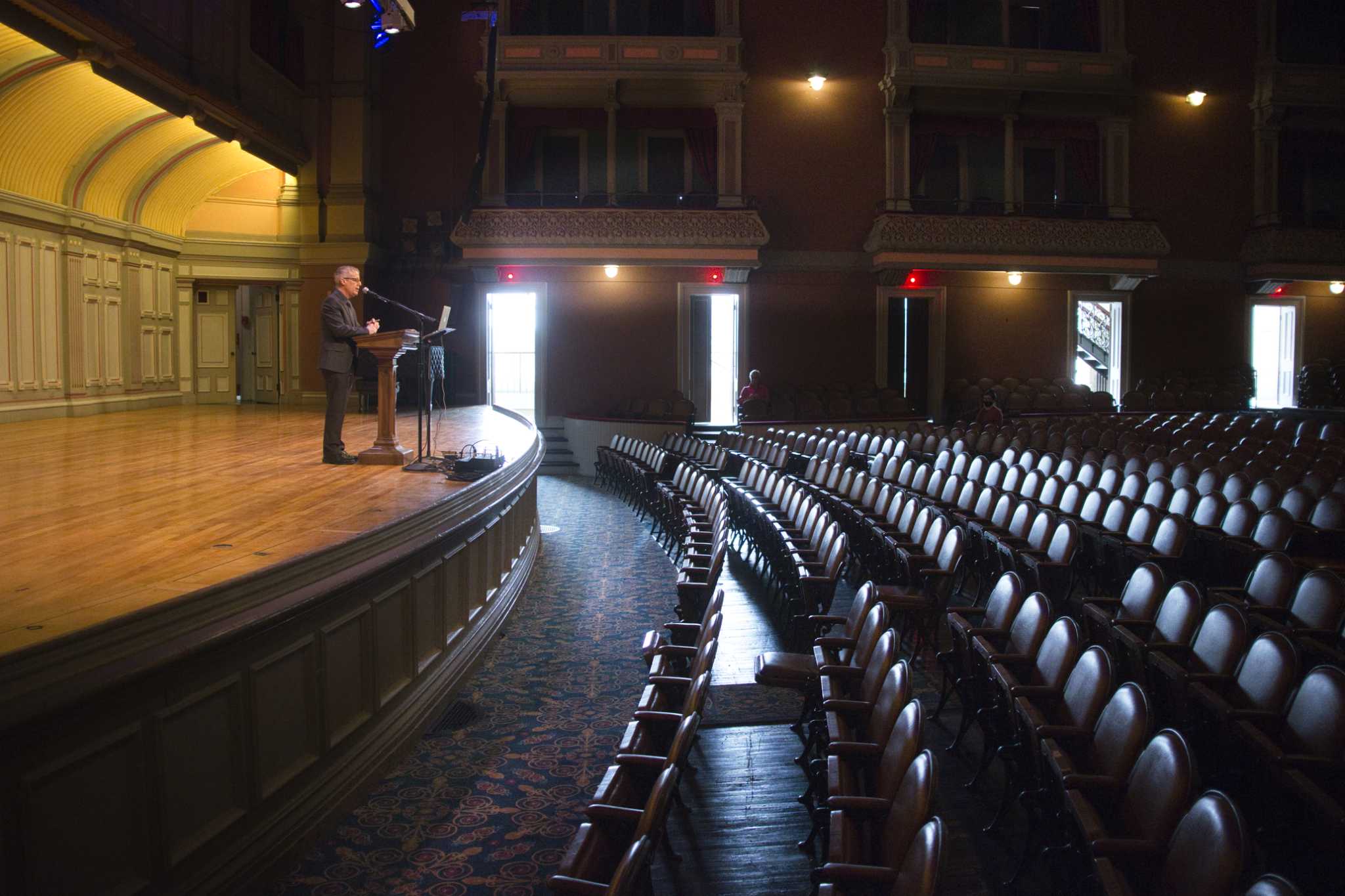 Federal loan site troubles frustrate Capital Region arts groups - Vimarsana News