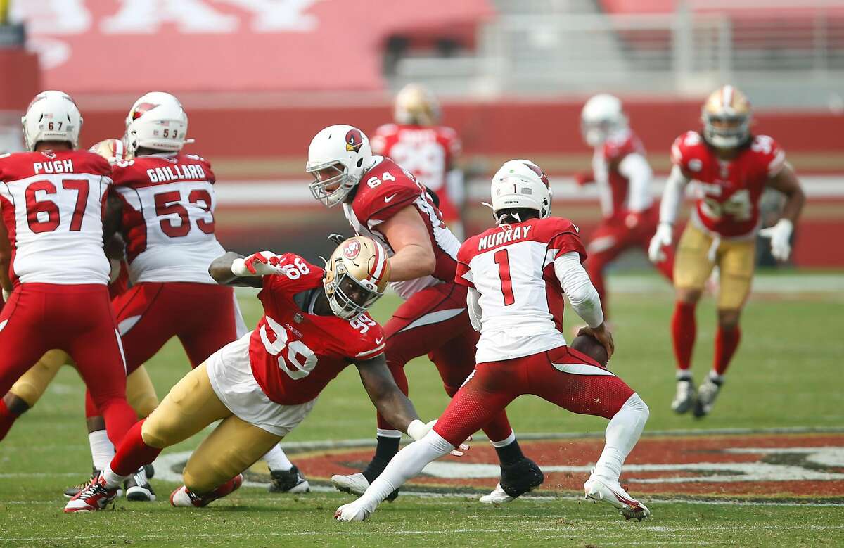 San Francisco 49ers defensive tackle Javon Kinlaw (99) runs onto