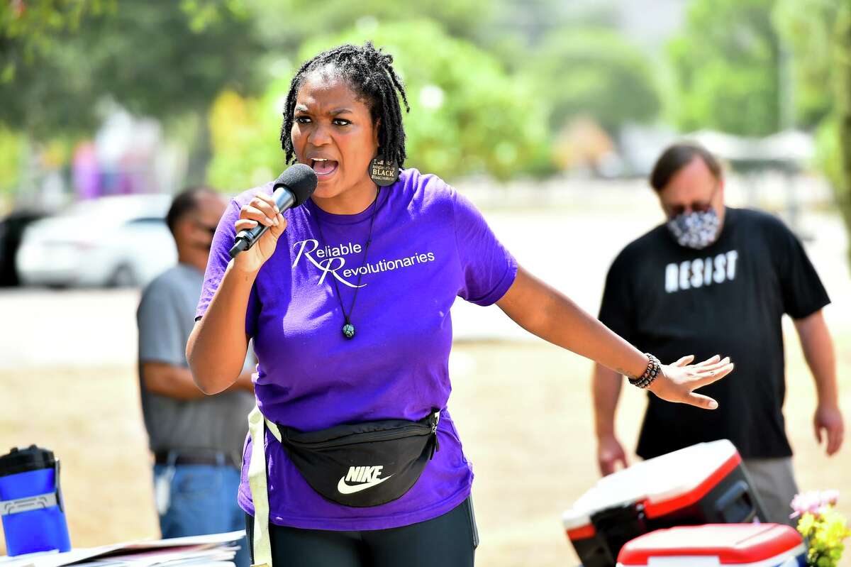 “Mama Jo” Jourdyn Parks speaks during the Jericho March in July in San Antonio. Parks has been charged with abandoning a child with intent to return after officials said they found her two children at home by themselves.