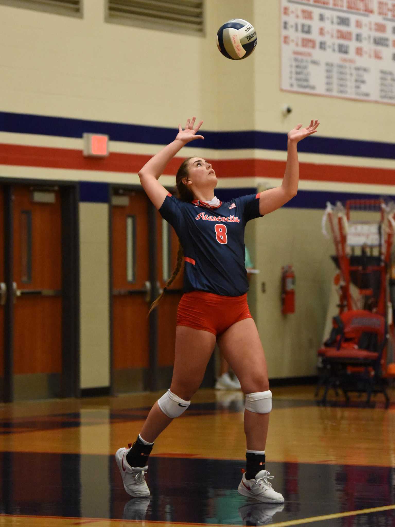 Humble ISD Volleyball Teams Rake in All-District Awards, Medina