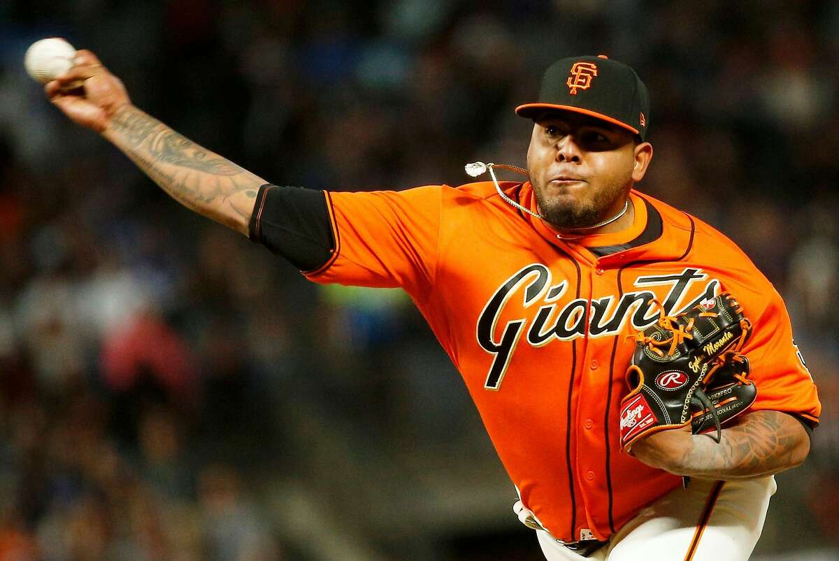 Giants' Reyes Moronta reports to Sacramento, could join bullpen this season