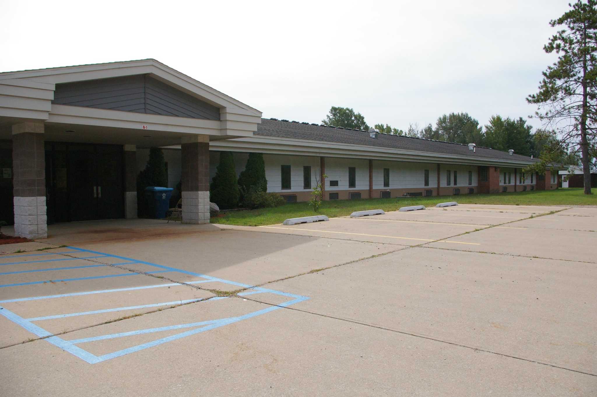 Hillside Elementary transformed into apartment complex