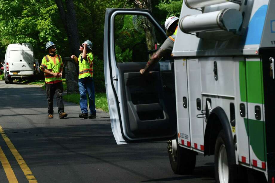 Eversource asks CT lawmakers to borrow 700M New Milford Spectrum