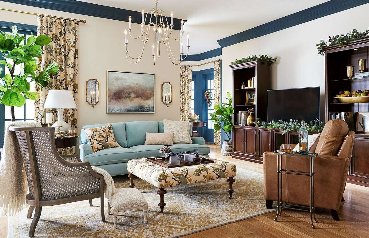 Online home decor retailer Ballard Designs to open Houston store