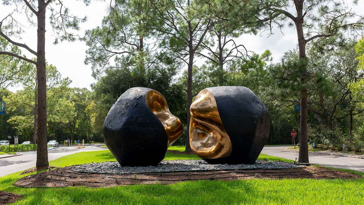 “Spiritus Mundi,” by Spanish artist Pablo Serrano, is the largest display of public art on the University of Houston-Clear Lake campus. Faculty members will lead an online artists’ conversation 5-6 p.m. Sept. 29.
