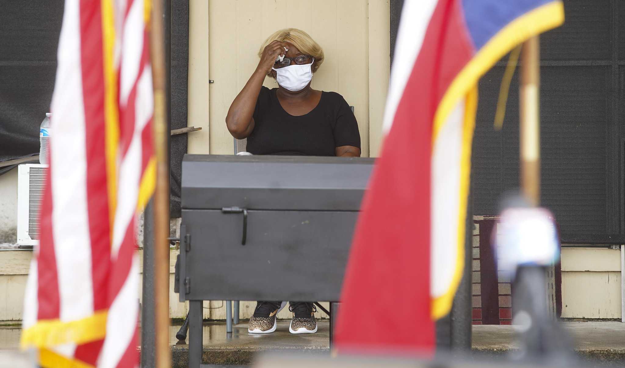 Texas launched a pilot eviction diversion program. Here’s what you need