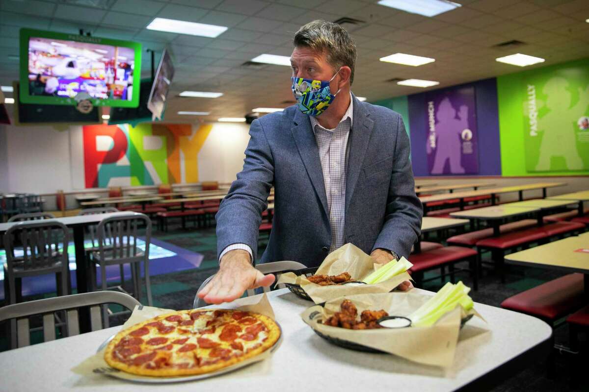 For Chuck E. Cheese, 'a beautiful atmosphere' remains after COVID