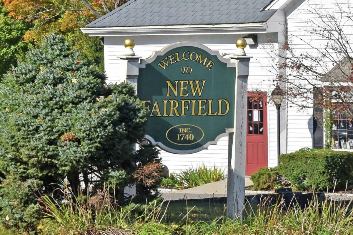 A welcome sign in downtown New Fairfield, Conn.