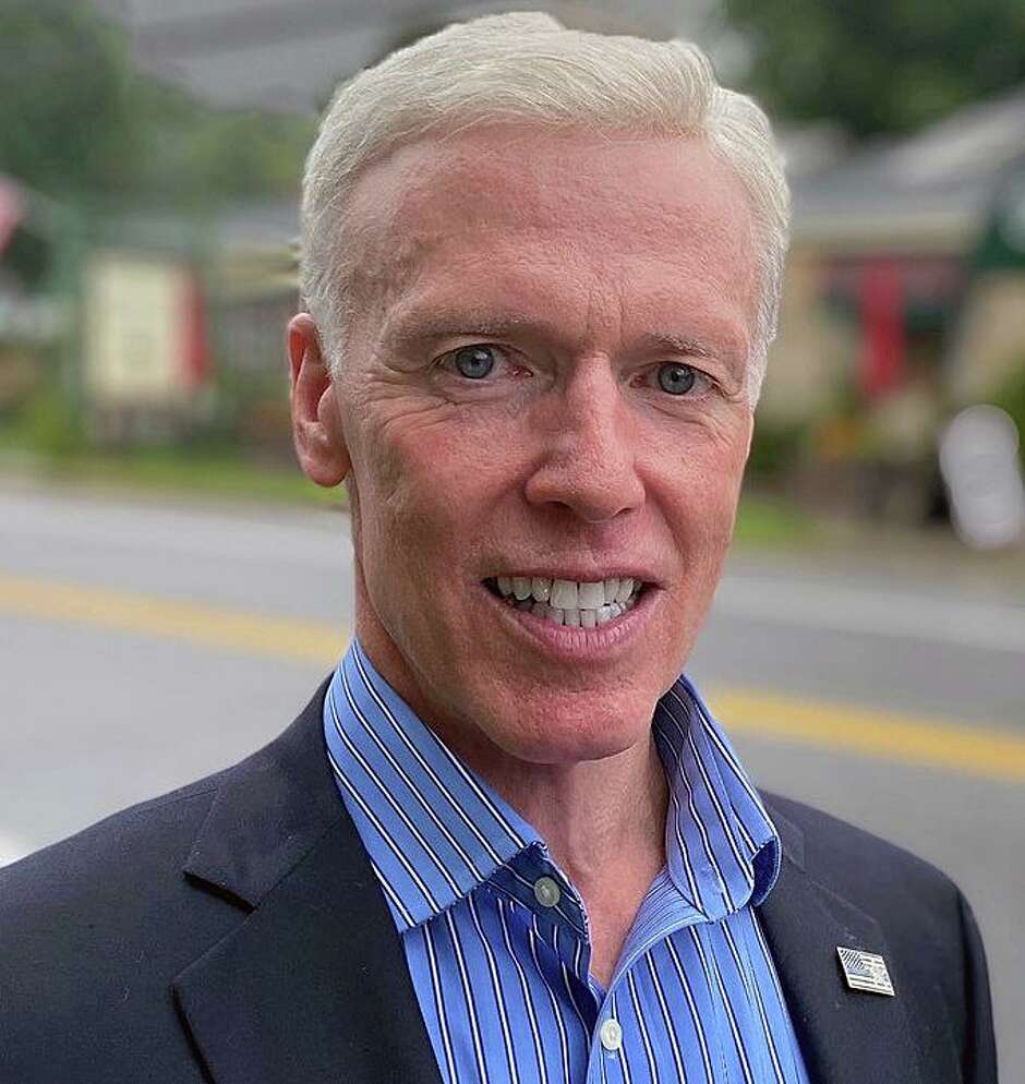 Hayes, Sullivan offer ways to save CT from crisis and division
