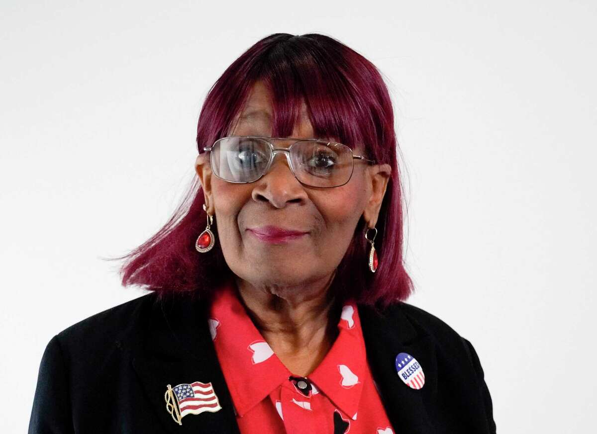 Mary E. Williams, candidate for State Rep 128 (D).
