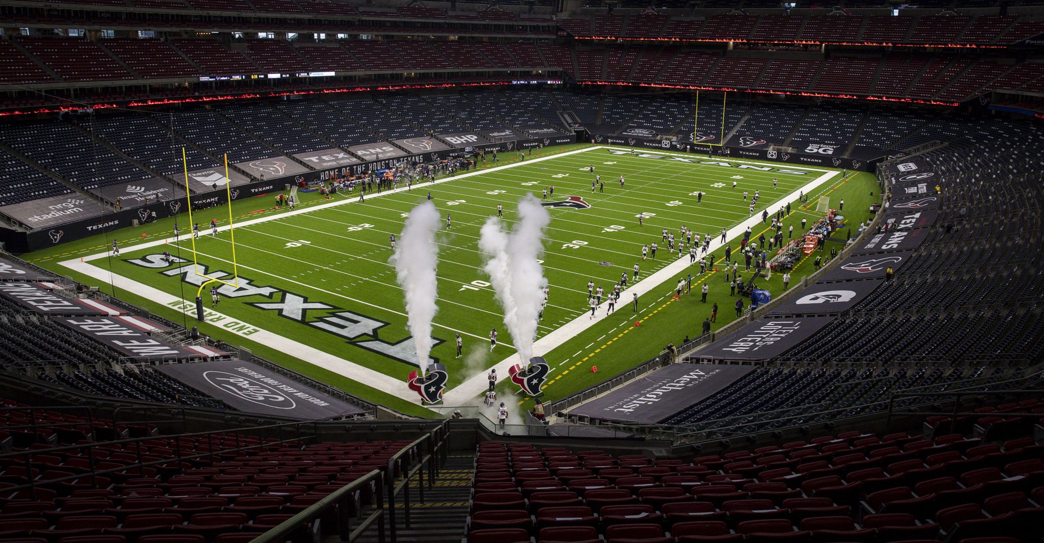 Empty NRG Stadium a 'weird' atmosphere for Texans game