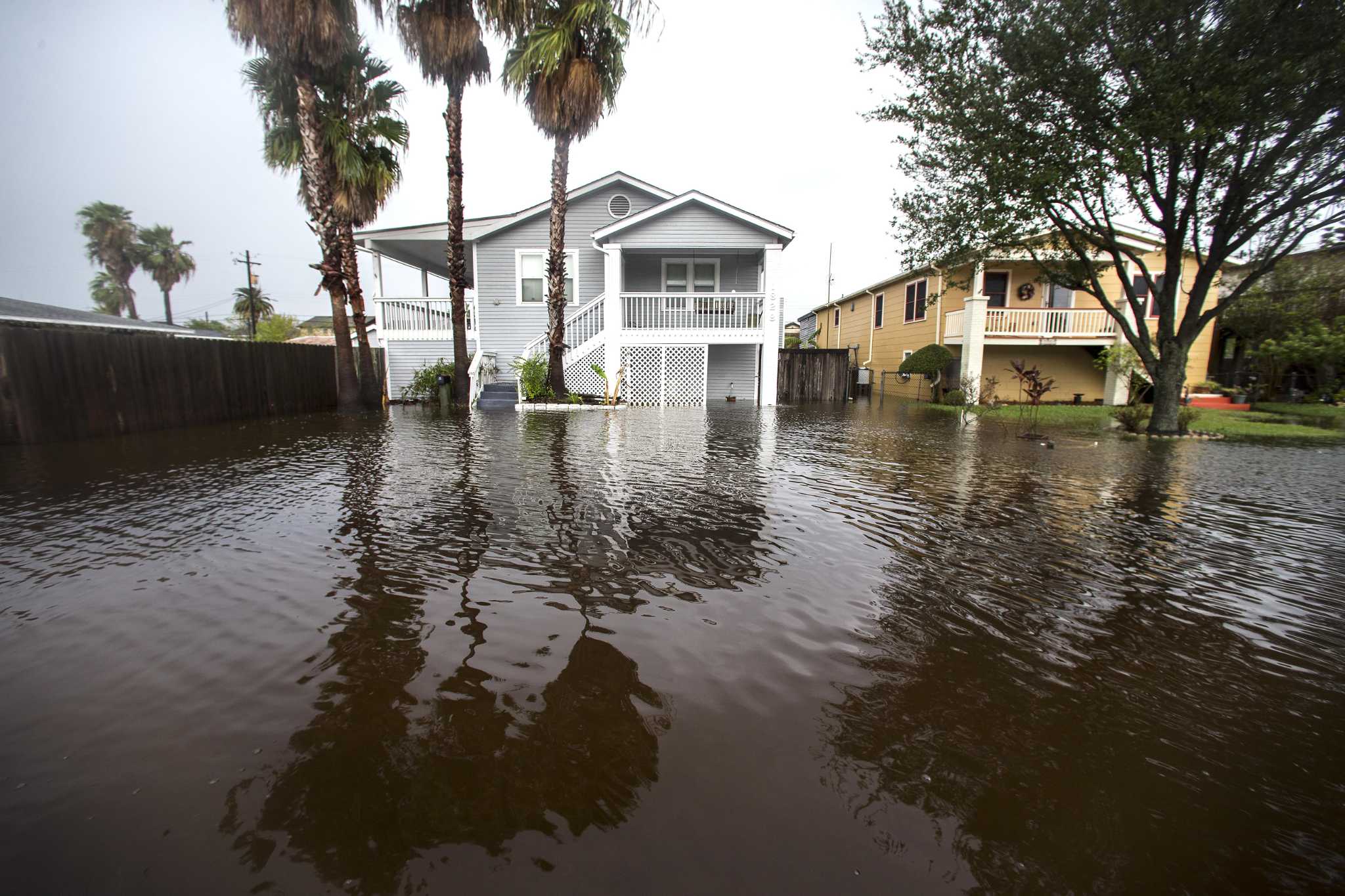 Galveston fights tidal flooding but spared Beta’s heavier rains