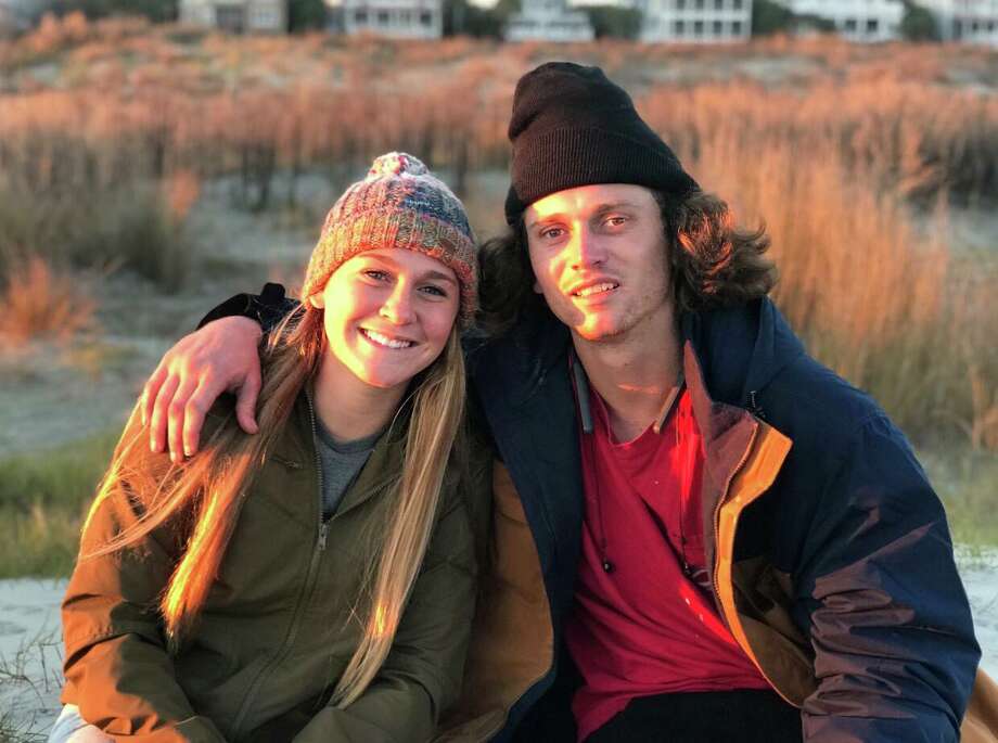 Annabelle and Will Andrews in Sullivan's Island, a town off the coast of Charleston, on Christmas Eve 2018. Annabelle, Will’s youngest sister, hadn't seen him in a while, and met him at the beach to watch the sunset. "It was my best memory we had together," she said. Photo: Courtesy Andrews Family / ONLINE_YES