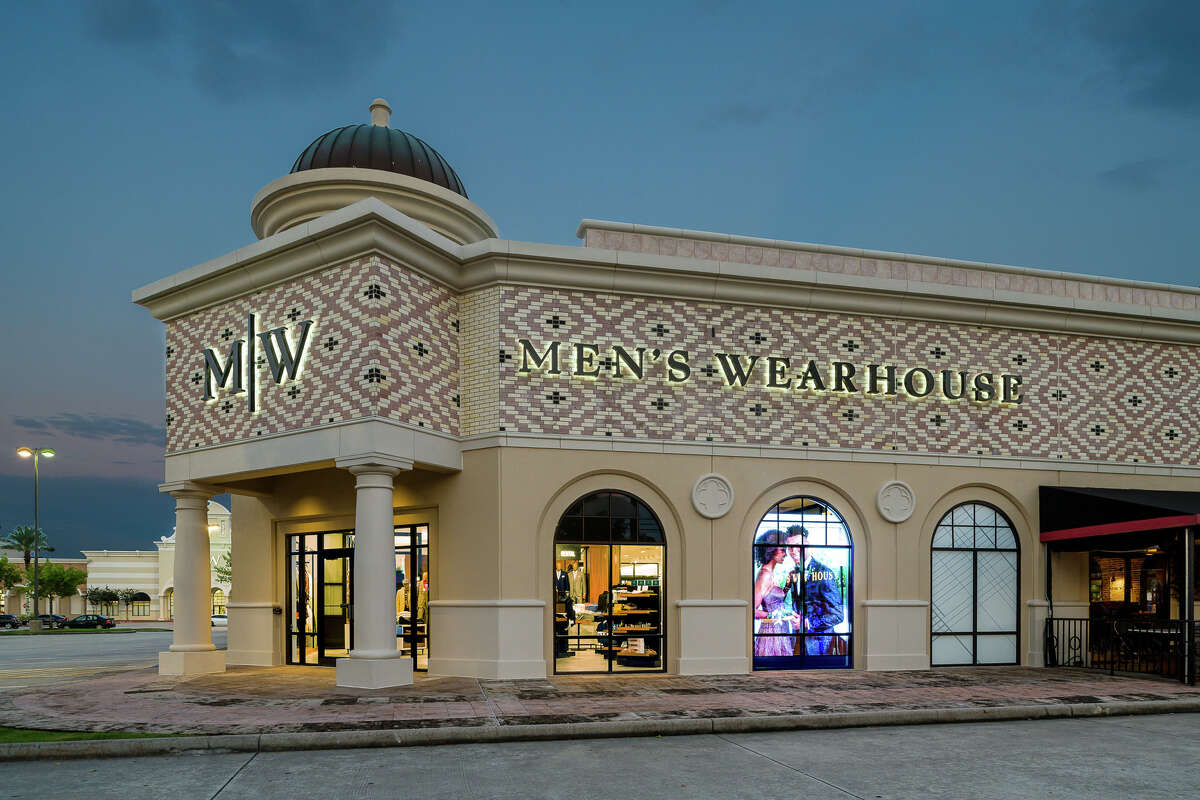 Men's Wearhouse unveiled a new store format at its Shenandoah location at 19075 Interstate 45. The company worked with Nelson Worldwide to create a layout that is easy for customers to navigate and incorporates digital shopping elements.