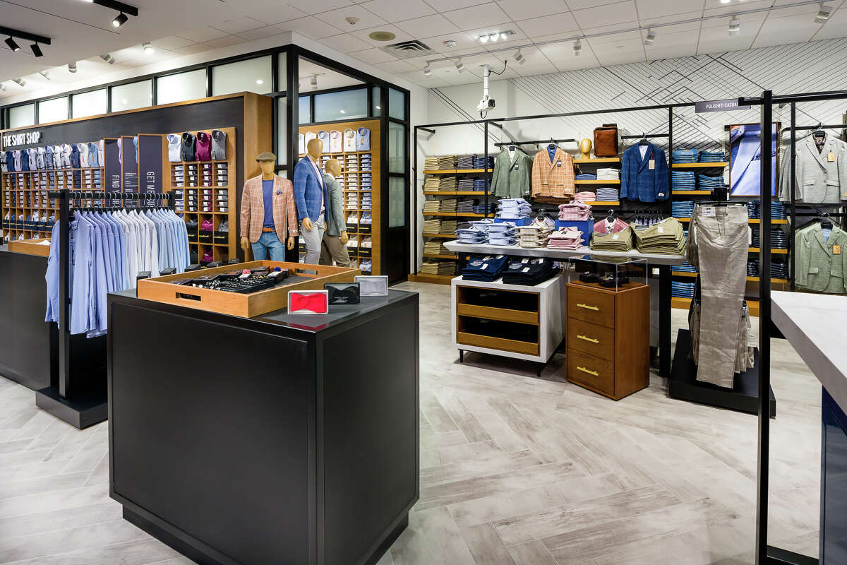 Men's Wearhouse unveils 'Next Gen' store incorporating digital shopping ...