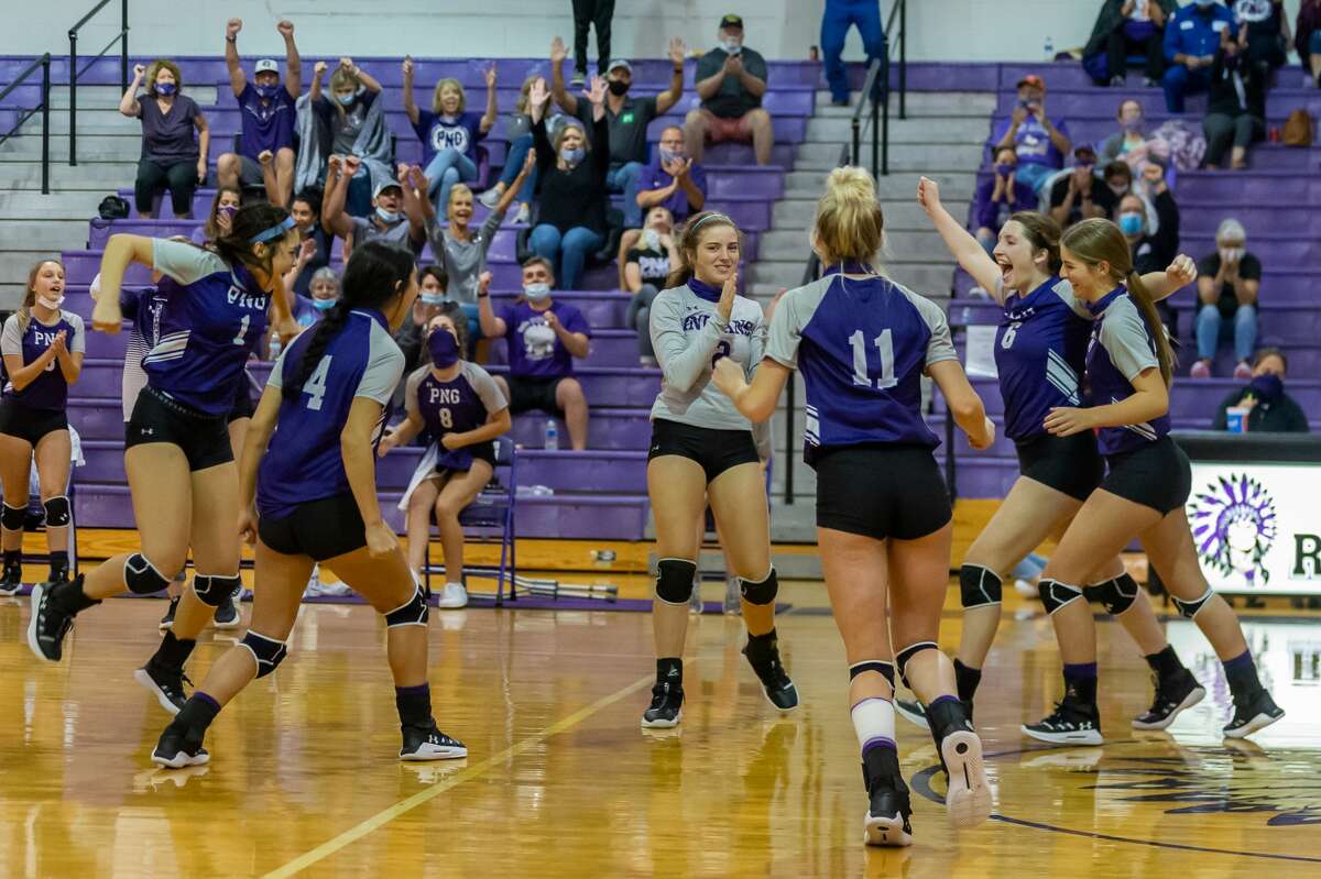 Port Neches-Groves volleyball earns first win