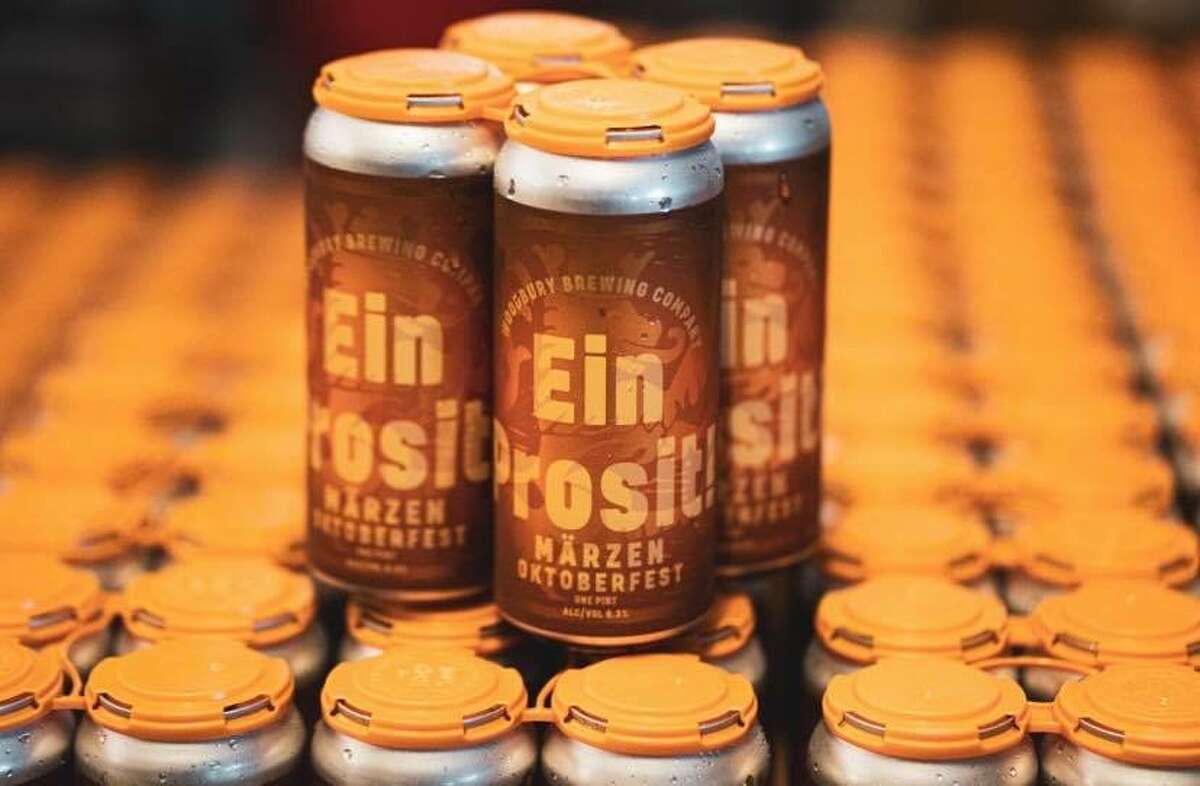 After over 3,600 votes were cast in our "What is the best Fall beer brewed in CT" poll, we finally have a winner.  Woodbury Brewing Company's Ein Prosit! has won the poll with 2,042 votes. The Oktoberfest Märzen has become the staple fall beer for the brewery, whose mission is to have "something for everyone."