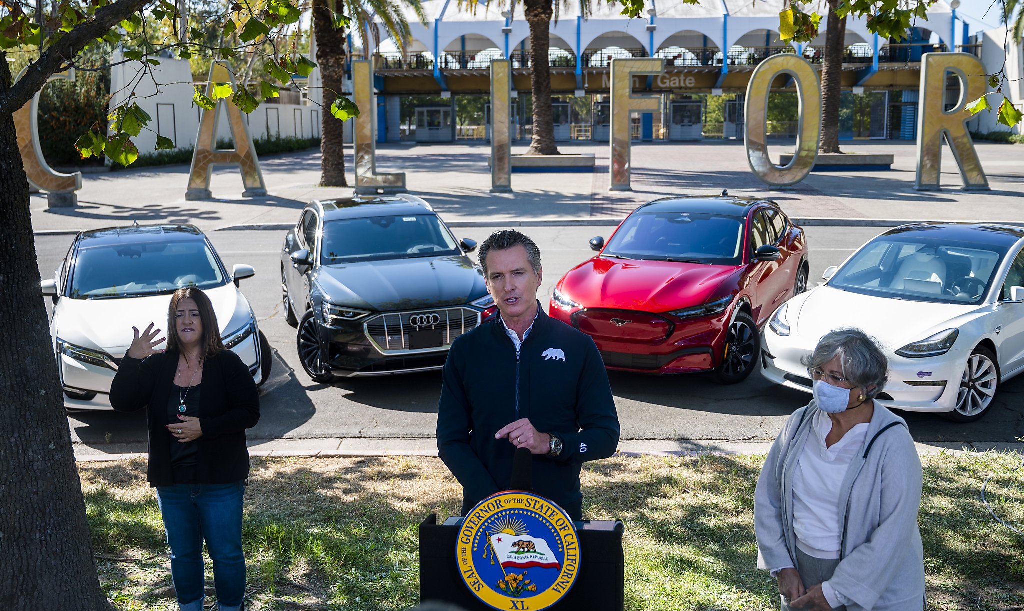 Download California To Ban Sale Of New Gas Powered Cars In 2035 Under Newsom Order