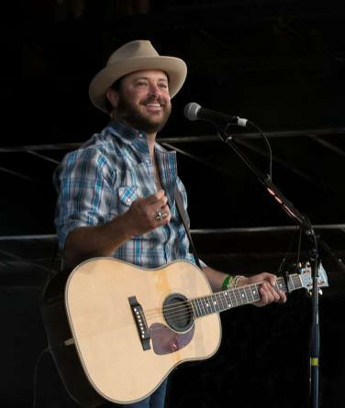 Aaron Watson returns to Conroe Cajun Catfish Festival, tickets online now