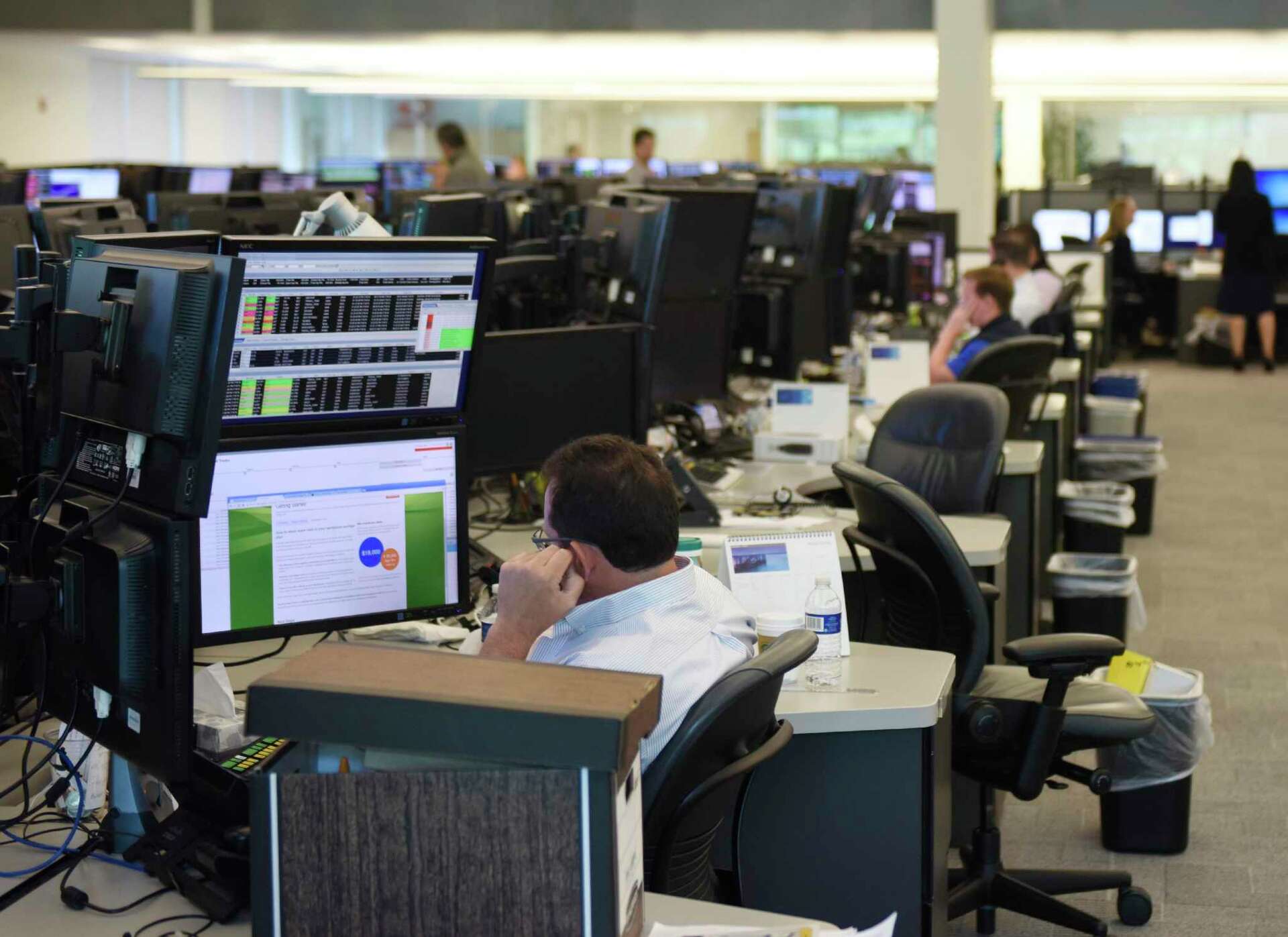 Steven Cohen stops trading for his CT-based hedge fund, Point72