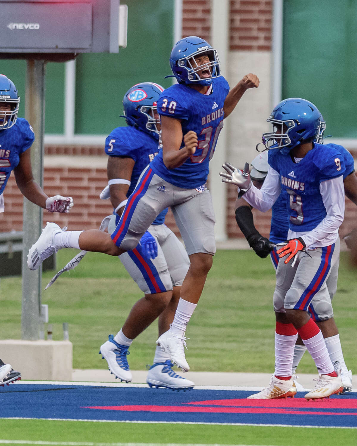 The Beaumont United Timberwolves and the West Brook Bruins squared off in the Alumni Bowl Scrimmage at BISD Memorial Stadium on Thursday night. Photo made on September 24, 2020. Fran Ruchalski/The Enterprise