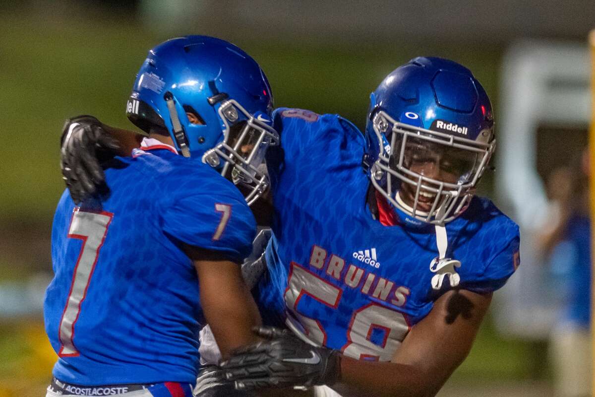 The Beaumont United Timberwolves and the West Brook Bruins squared off in the Alumni Bowl Scrimmage at BISD Memorial Stadium on Thursday night. Photo made on September 24, 2020. Fran Ruchalski/The Enterprise
