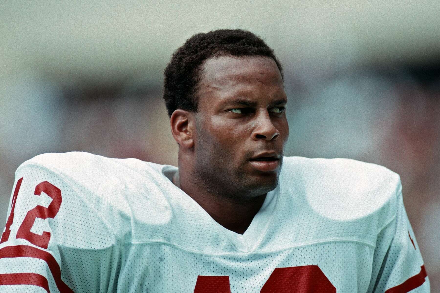 49ers safety Ronnie Lott photo gallery