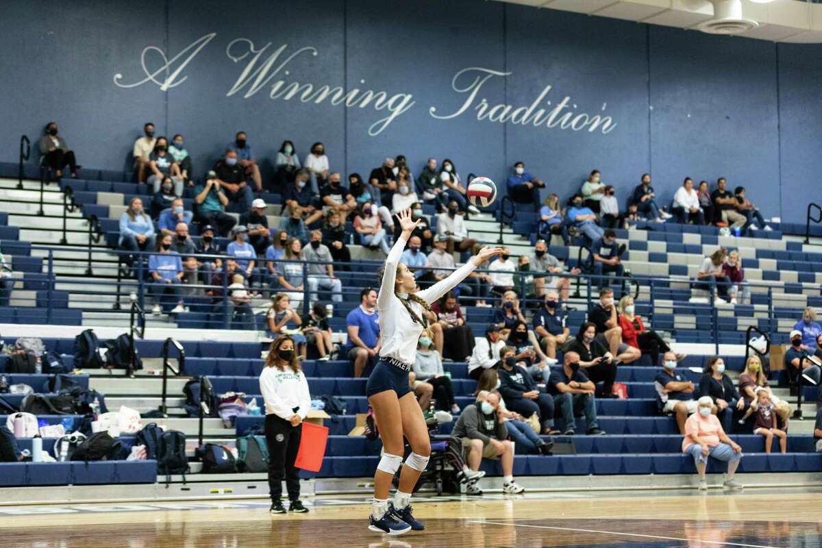Volleyball Kingwood defeats Summer Creek to create threeteam tie for