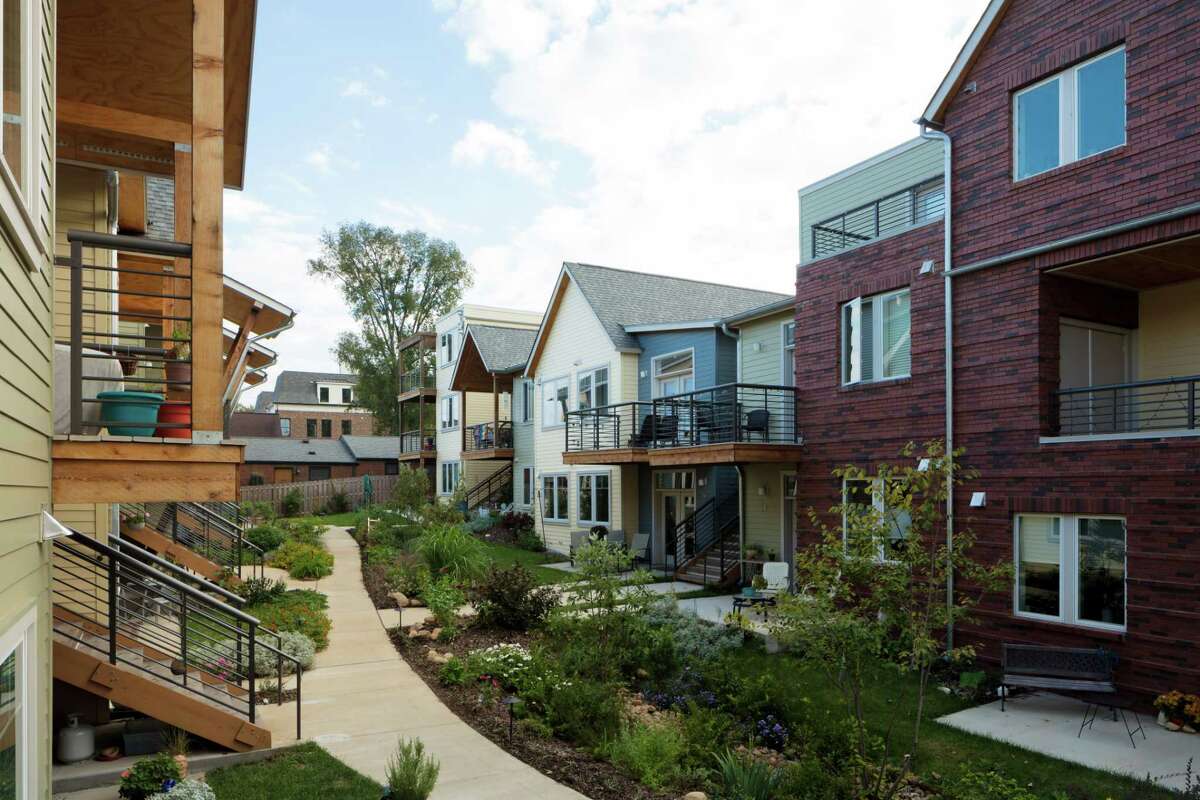 The interior courtyard at Germantown Commons Cohousing in Nashville, designed by Caddis Collaborative.