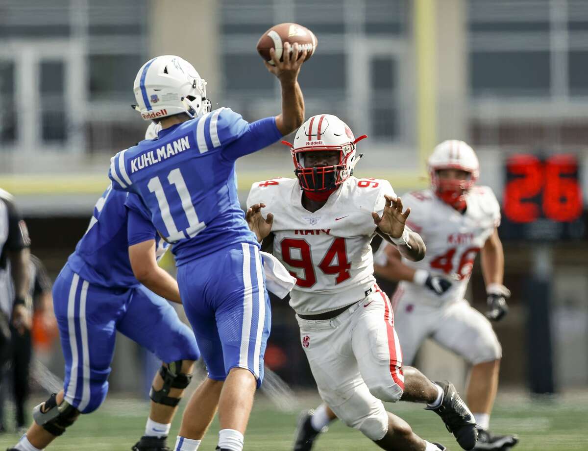 Pass rush, Jalen Davis lead Katy past Clear Springs in absence of ...