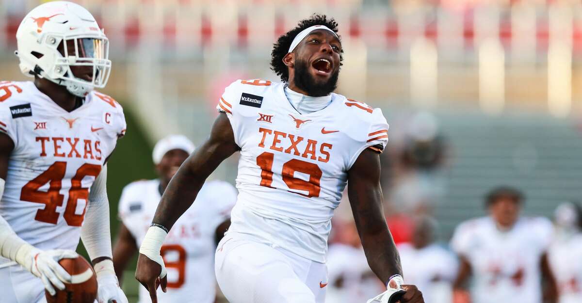 Texas Longhorns baseball: Quirky walk-off win clinches Big 12 series over  No. 14 Texas Tech Red Raiders