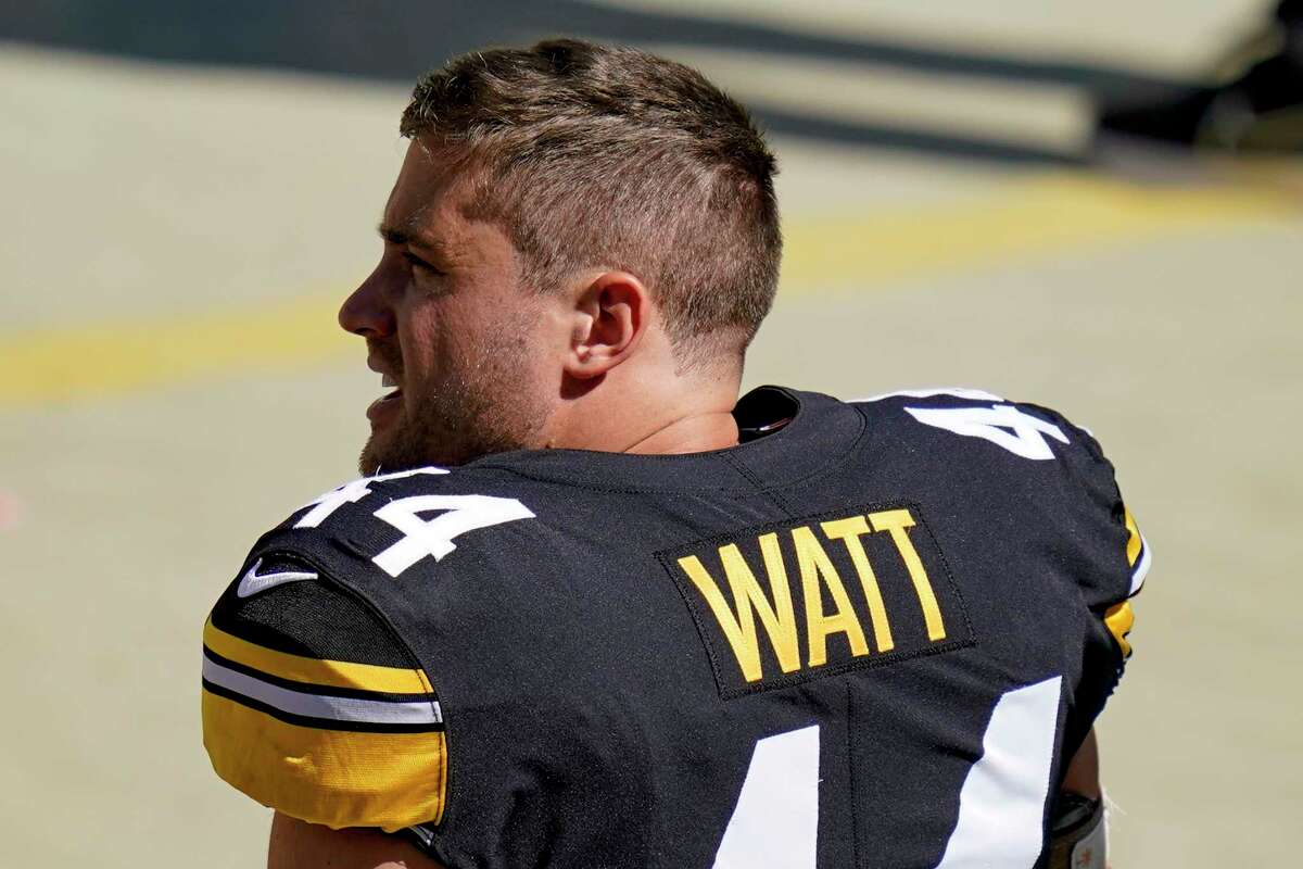 REPORT - Steelers Not Discussing New Contract with Fullback Derek Watt At  This Point