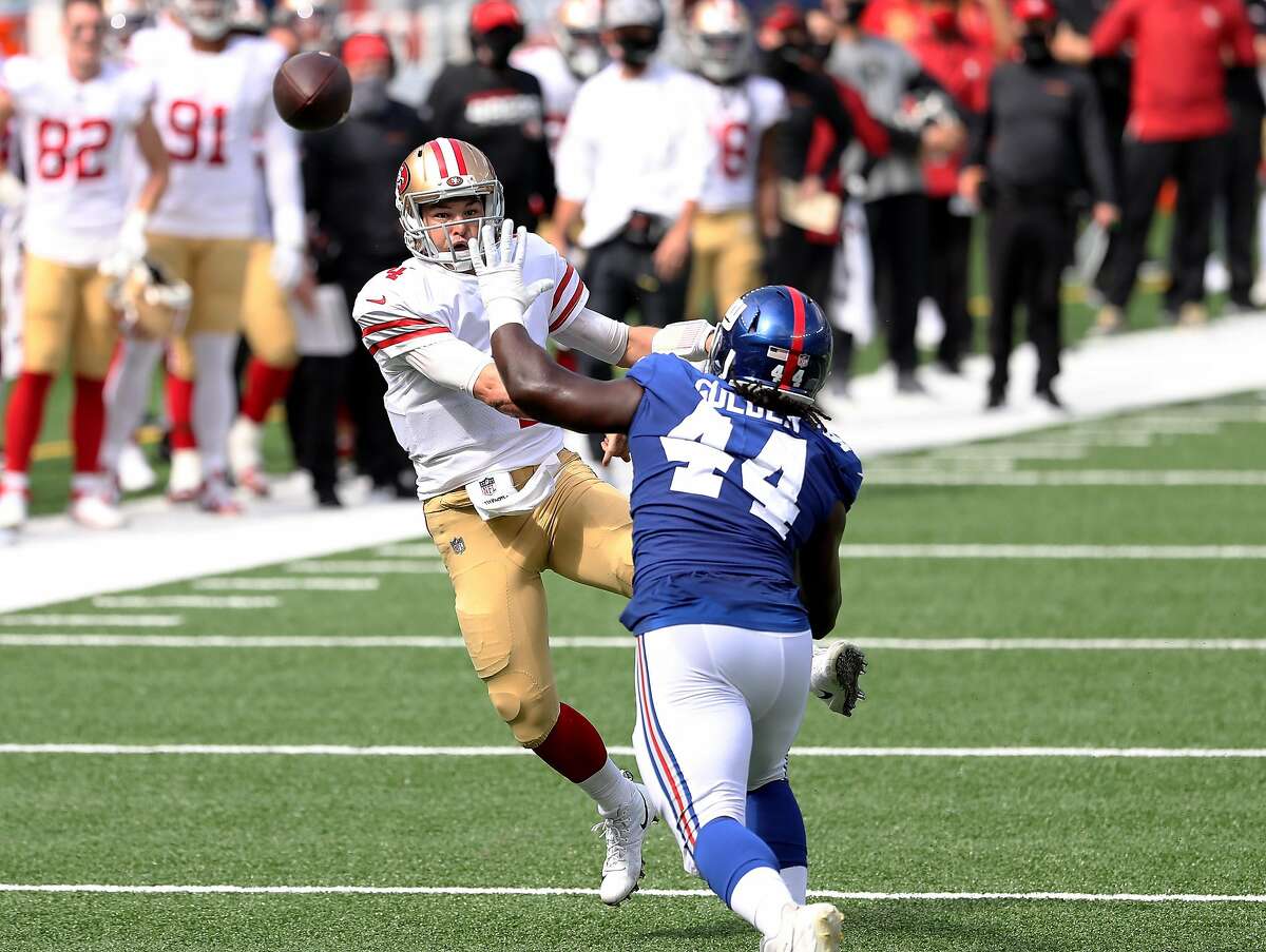 Nick Mullens is the best of the backups in 49ers' 36-9 rout of Giants