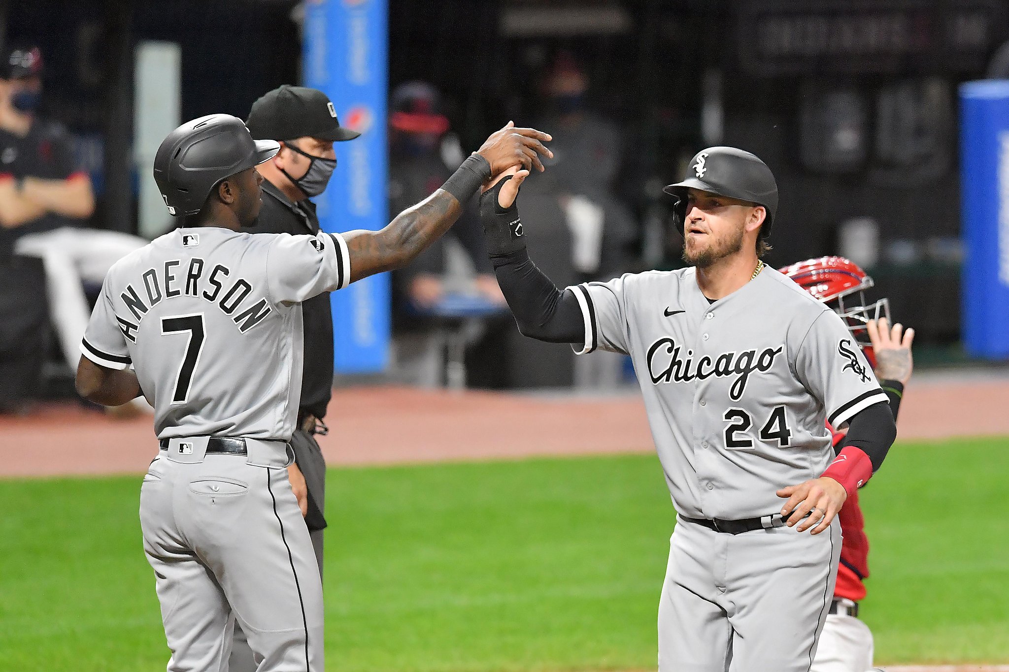 White Sox catcher Yasmani Grandal 'frustrated' by poor performance -  Chicago Sun-Times