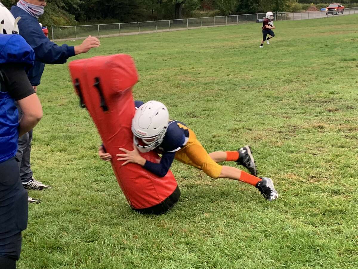 photos-youth-football-practice-sept-28-2020