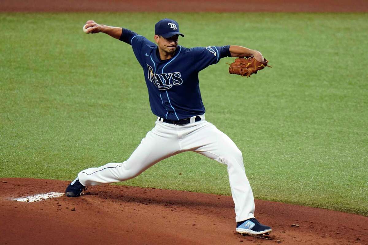 Tampa Bay Rays' Charlie Morton pitches to the Philadelphia Phillies during the first inning of a baseball game Friday, Sept. 25, 2020, in St. Petersburg, Fla. (AP Photo/Chris O'Meara)