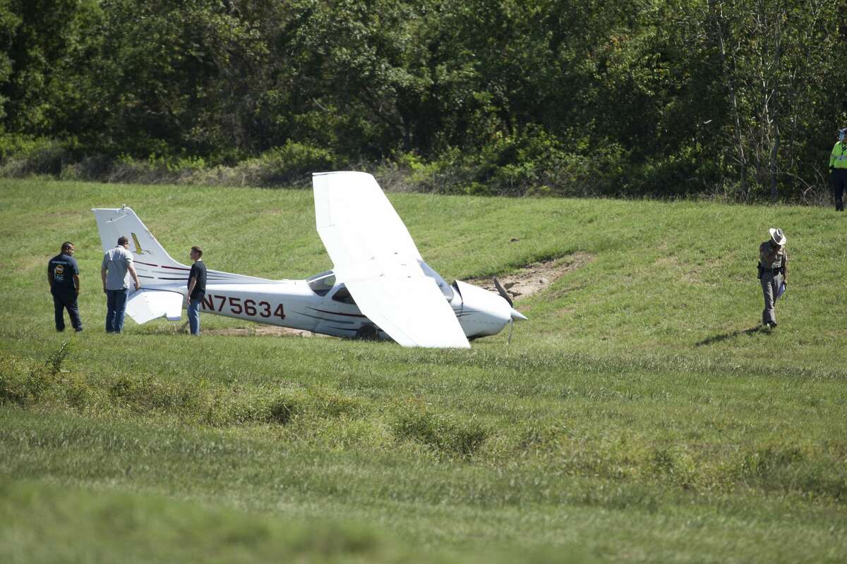 Student pilot crashes into empty pond near Hooks Airport