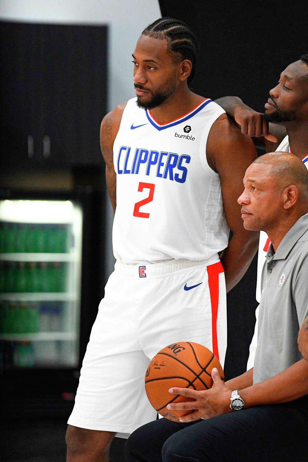 PLAYA VISTA, CA - SEPTEMBER 29: Los Angeles Clippers Forward Kawhi Leonard (2) and Los Angeles Clippers Head Coach Doc Rivers pose for a picture during media day at the Los Angeles Clippers Training Center on September 29, 2019 in Playa Vista, California. (Photo by Brian Rothmuller/Icon Sportswire via Getty Images)