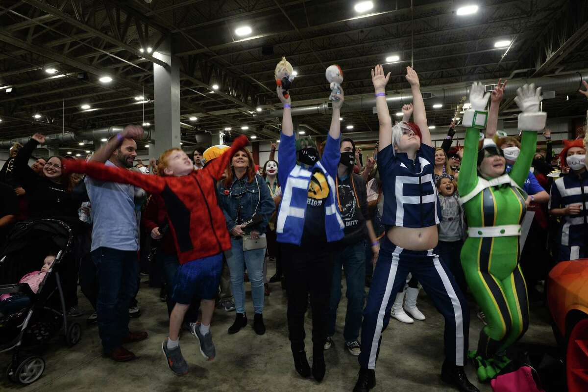 Attendees enjoy Beaumont's first Comic Con gathering Saturday at Ford Park. Cosplayers, comic book fans and more filled the arena, taking in presentations and vendors offering items ranging from classic comics and collectibles to present day characters. The event continues Sunday. Photo taken Saturday, November 9, 2019 Kim Brent/The Enterprise