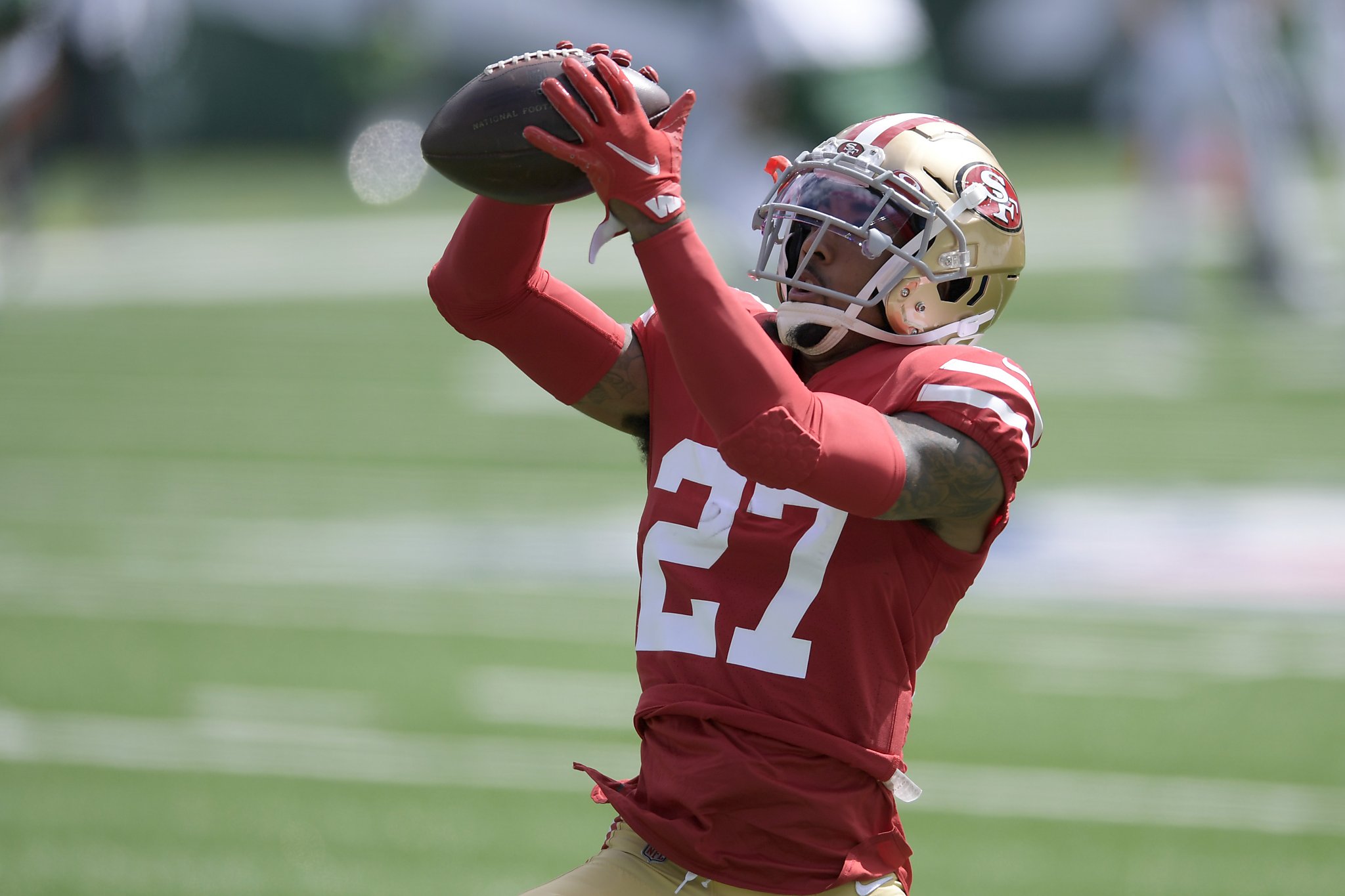 San Francisco 49ers cornerback Dontae Johnson (27) during the