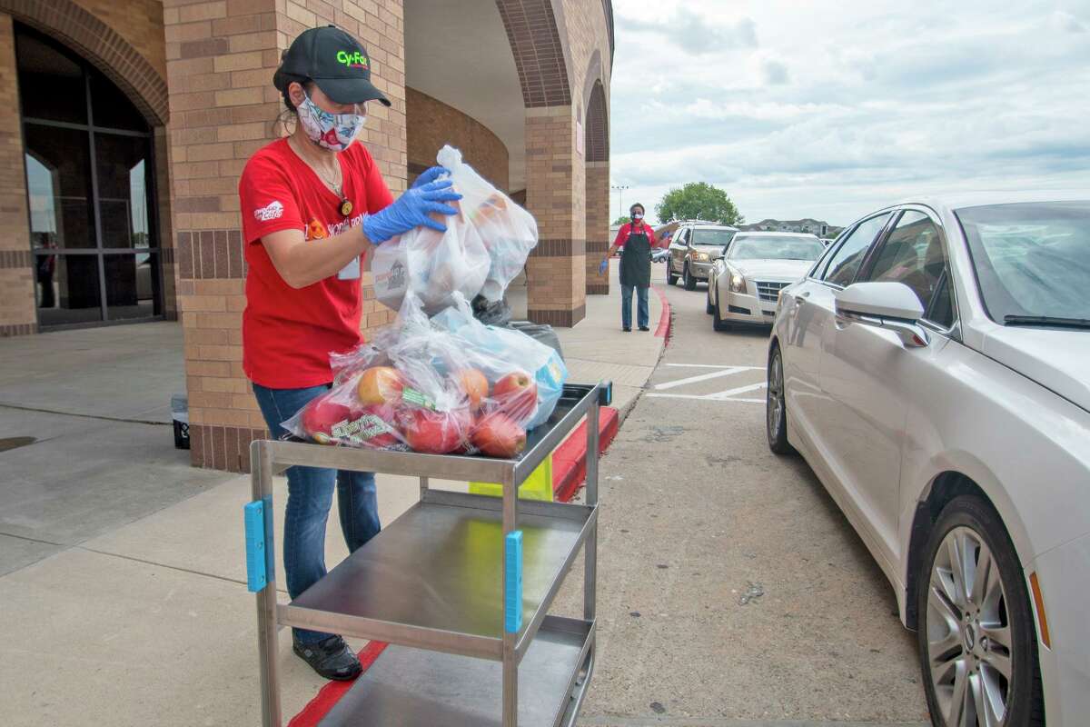 Cy-Fair school notebook: CFISD continues no-cost meals for children