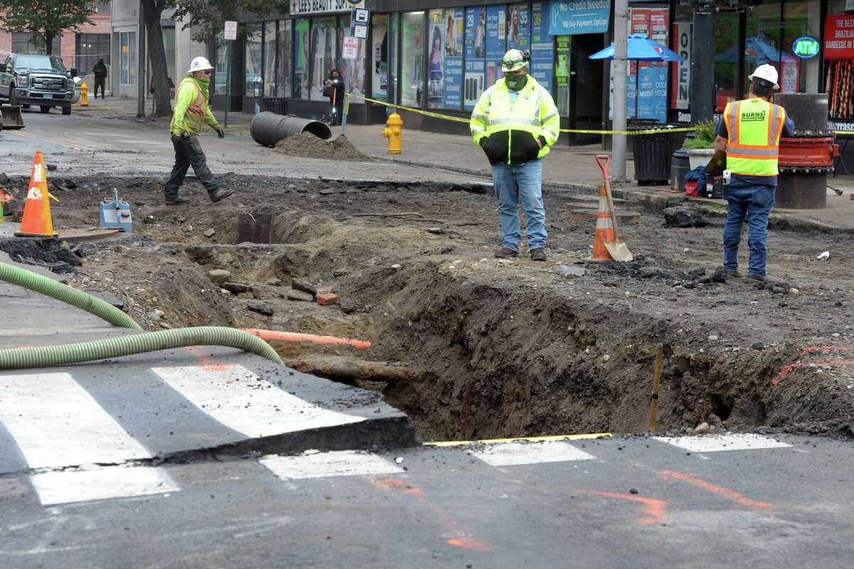 3 water main breaks prompt extended road closures in downtown Bridgeport