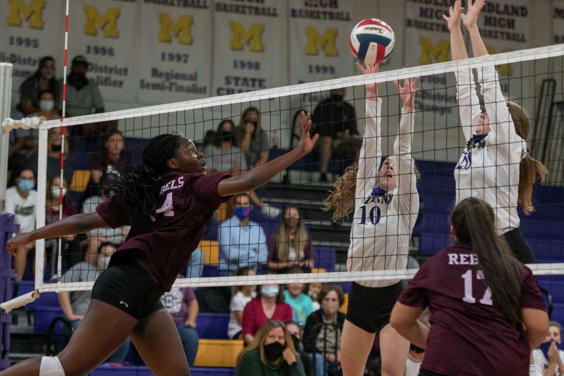 Legacy Mhs Volleyball Programs Begin New Eras