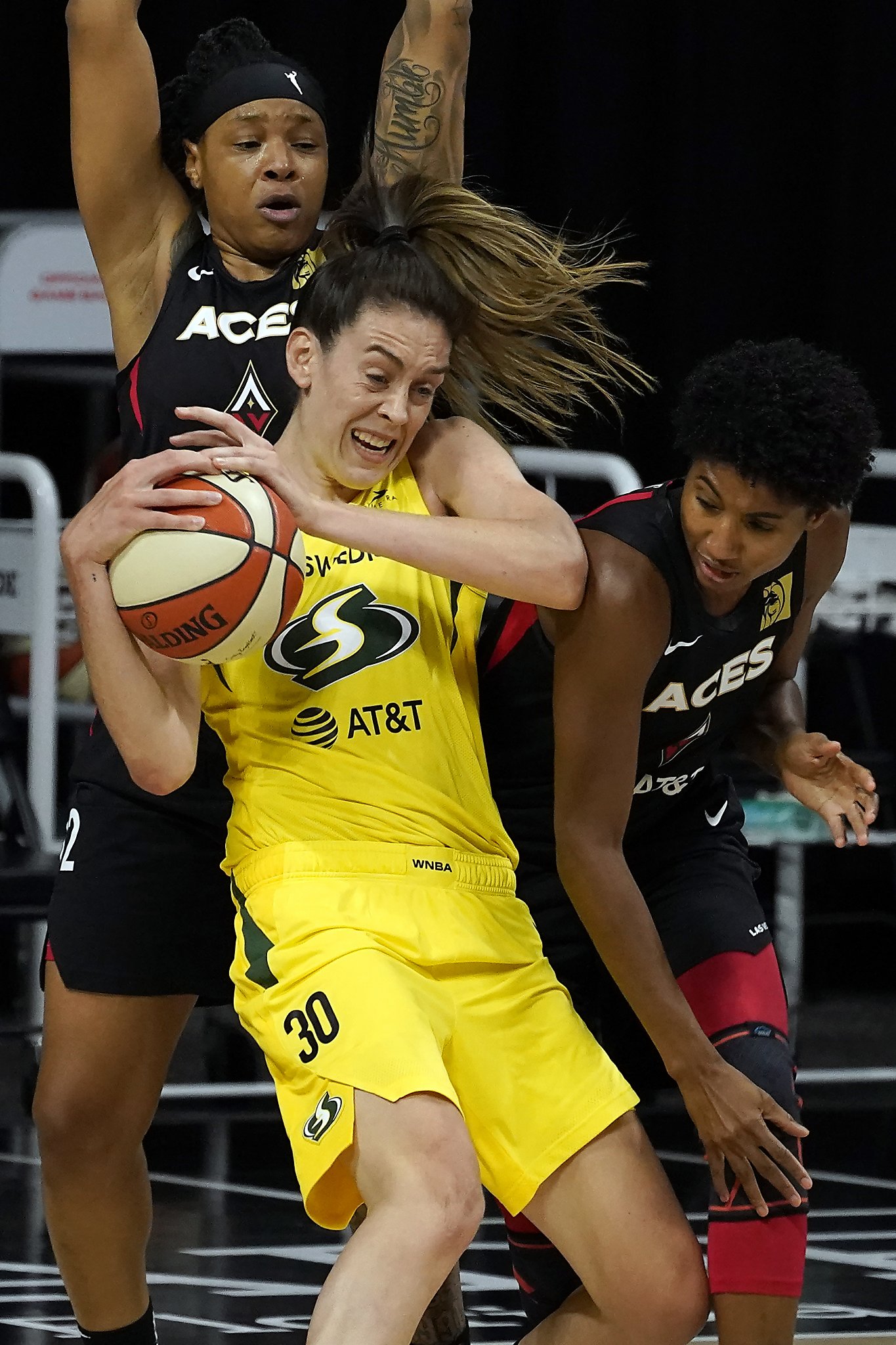 Breanna Stewart scores 37 points as Storm top Aces in WNBA Finals opener