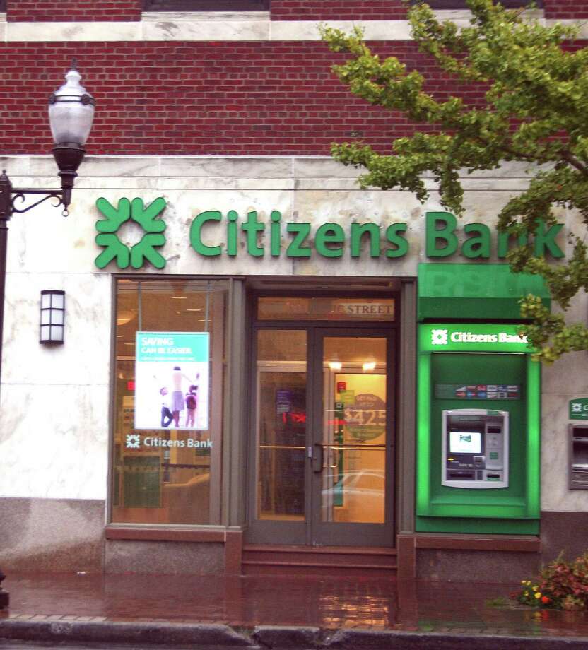 Citizens Bank awards four 15,000 grants to minorityowned businesses