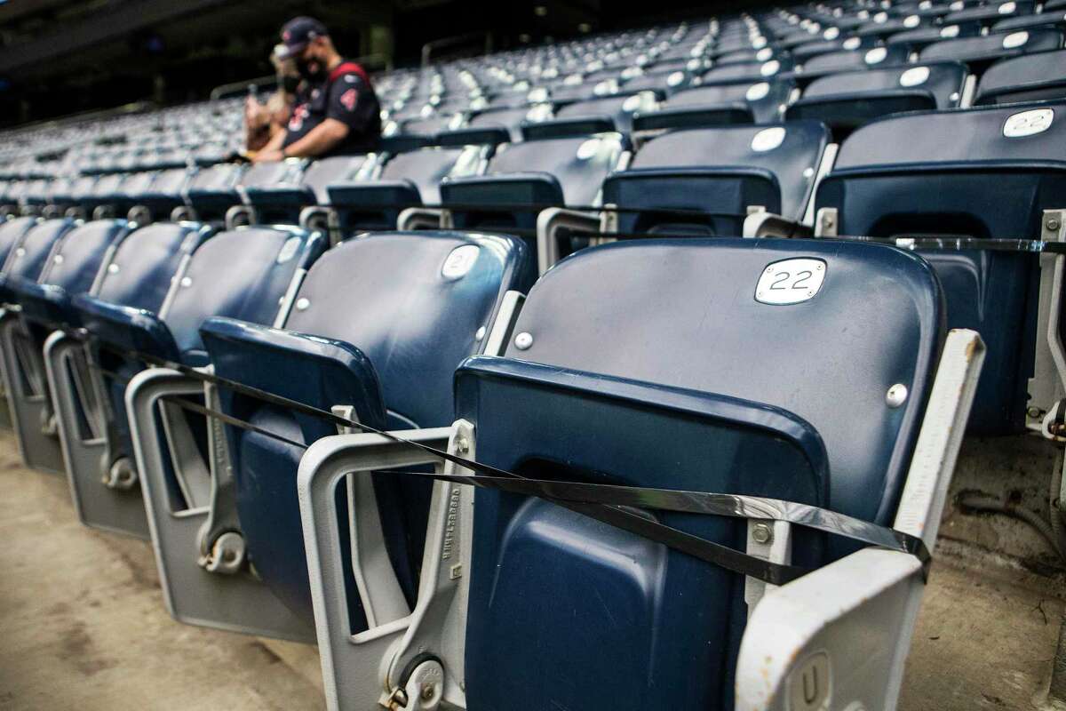 Texans fans lament the loss of tailgating, lack of energy on game day