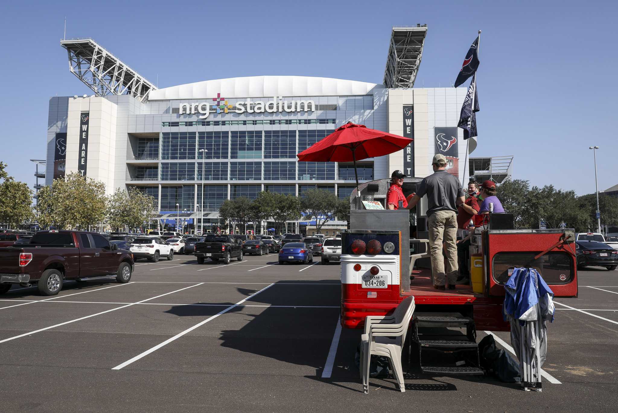 Another game with mostly away fans and lots of empty seats : r/Texans