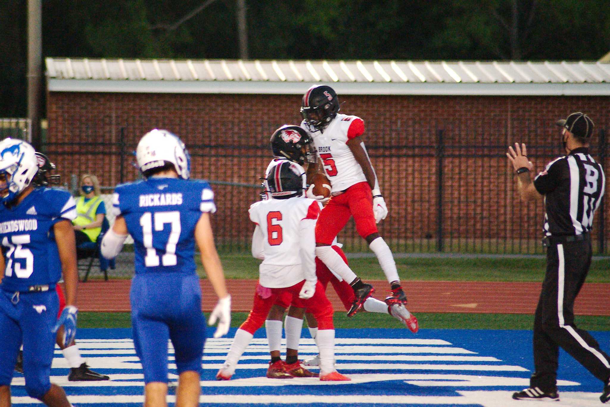 Football Clear Lake has tall order against improved Clear Brook